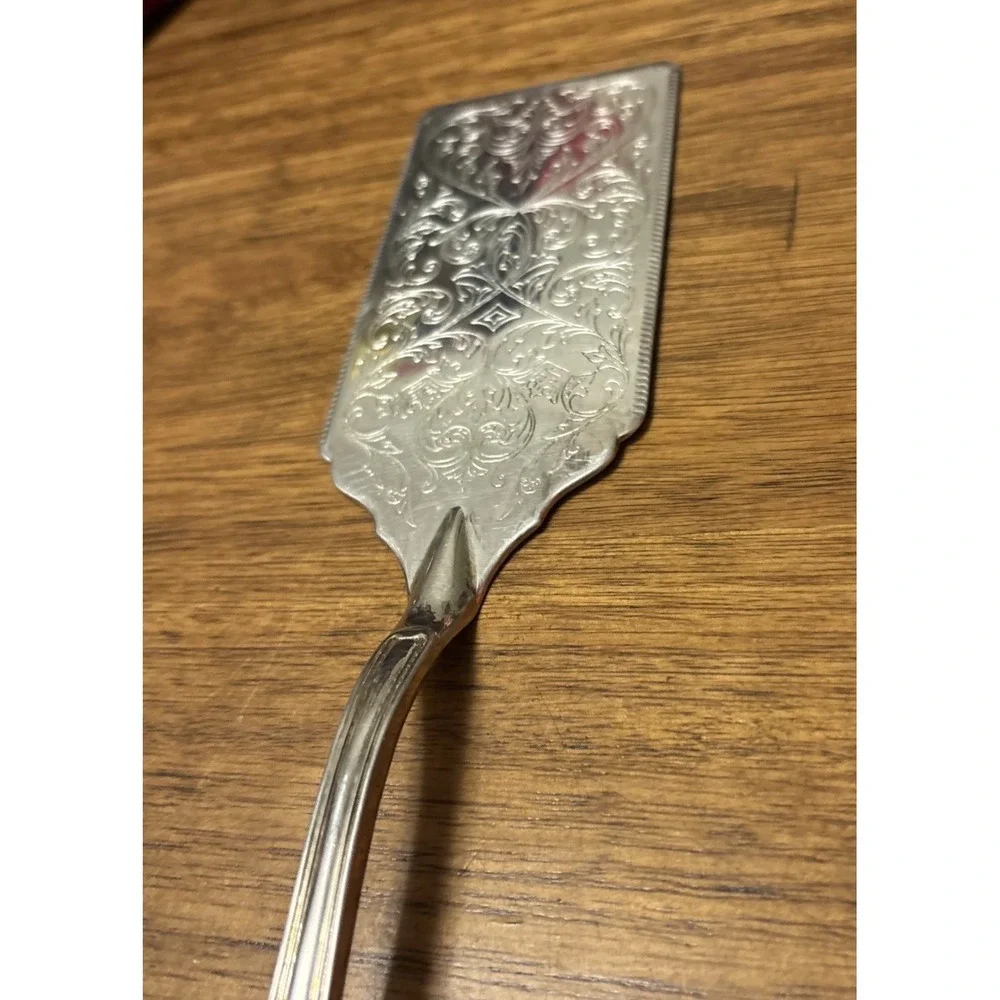 Vintage Sheffield & Co Silver Plated Italy Ornate Cake Pie/Lasagna Server 11.75